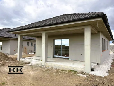 Na predaj 4-izbový dom, 99 m², Topoľnica