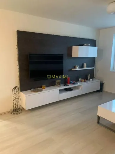 Na predaj 2-izbový byt, 56 m², Malacky, Pezinská