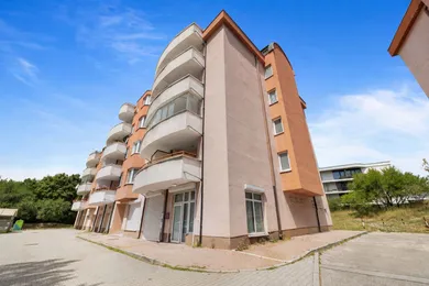 Коммерческие помещения на продажу, Bratislava-Dúbravka · €145 900