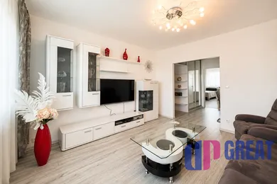 Mieszkania na wynajem, 4-pokojowe, Bratislava-Petržalka · €900