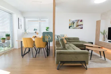 Na predaj 2-izbový byt, 63 m², Nitra