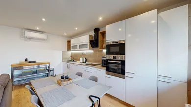 Mieszkania na sprzedaż, 3-pokojowe, Košice-Juh · €237 850
