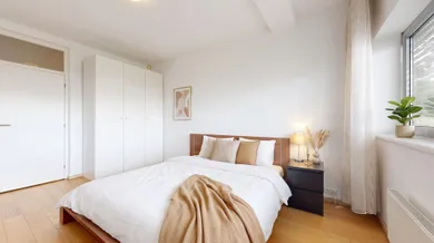 Na prenájom byt v Bratislava-Staré Mesto · €1 200 · Novostavba