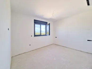 Na predaj 3-izbový byt, 70 m²