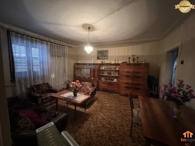 Na predaj 6-izbový dom, 70 m², Kamenica nad Hronom