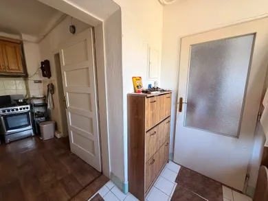 Na predaj 2-izbový dom, 93 m², Studienka