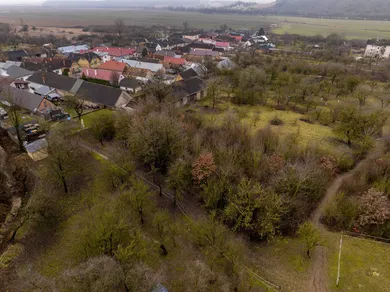 Na predaj pozemok, Gemerské Teplice