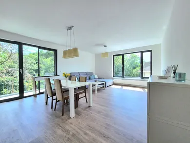 Na prenájom 3-izbový byt, 78 m², Bratislava-Nové Mesto