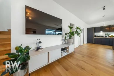 Na predaj 1-izbový dom, 52 m², Stupava, Lesná