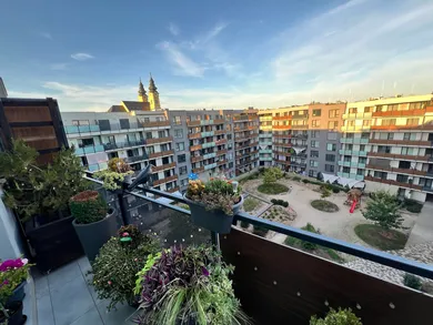 Eladó lakások, 3-szobás, Nitra · €299 900