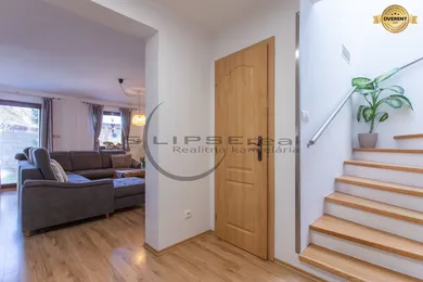 Na predaj 4-izbový dom, 178 m², Zohor