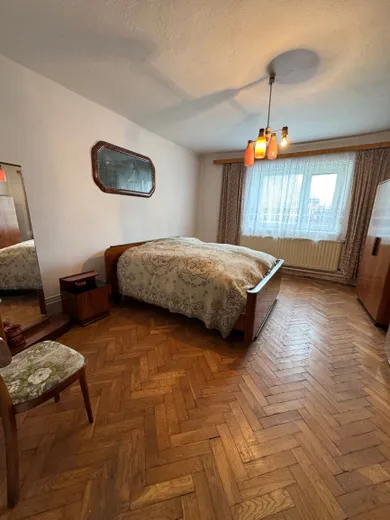 Na predaj 5-izbový dom, 200 m², Veľká Ida