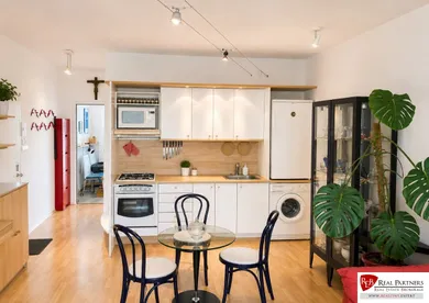 Mieszkania na sprzedaż, 2-pokojowe, Bratislava-Lamač · €255 000