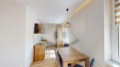 Na predaj 2-izbový byt, 53 m², Komárno, Mederčská