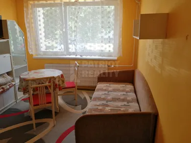 Na prenájom byt v Levice · €350 · Čiastočná rekonštrukcia