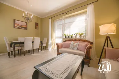 Na predaj 3-izbový byt, 82 m², Trenčín, Veľkomoravská