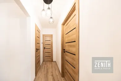 Na predaj 3-izbový byt, 60 m², Veľký Meder, Sídl. M. Corvina