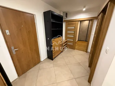 Na predaj 2-izbový byt, 58 m², Žilina, Hlinská