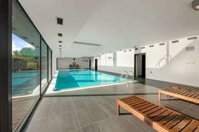 Na prenájom 4-izbový dom, 188 m², Bratislava-Nové Mesto, Tupého