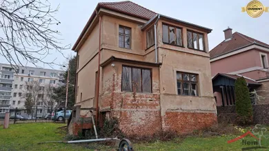 Domy na sprzedaż, 3-pokojowe, Vráble · €180 000