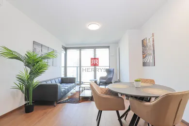 Na prenájom 2-izbový byt, 56 m², Bratislava-Staré Mesto, Pribinova