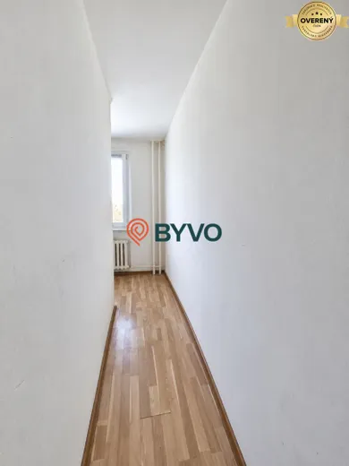 Na predaj 1-izbový byt, 35 m², Bratislava-Podunajské Biskupice