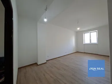 Na predaj 2-izbový byt, 64 m², Pezinok, Holubyho
