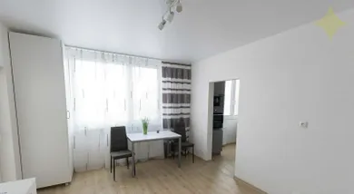 Na prenájom 1-izbový byt, 33 m², Humenné, Námestie Slobody
