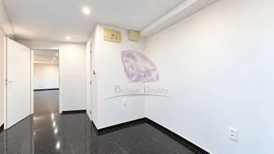 Na prenájom komerčné, 48 m², Senec, Vajanského