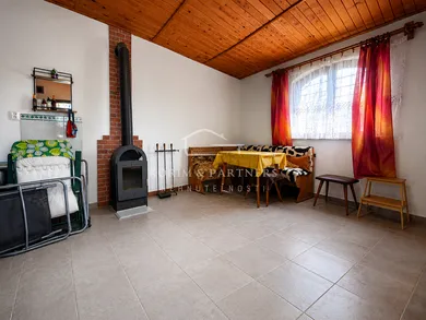 Na predaj pozemok, 24 m², Komárno, Alžbetin Ostrov