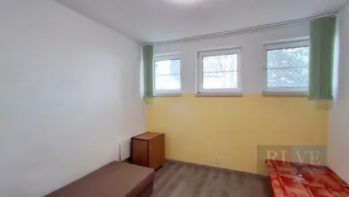 Na prenájom 3-izbový byt, 60 m², Bratislava-Dúbravka, Plachého