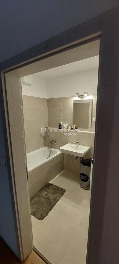 Na prenájom 2-izbový byt, 55 m², Košice-Západ