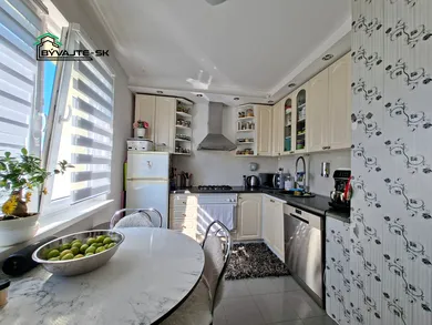 Na predaj 3-izbový byt, 74 m², Prievidza, Š. Králika