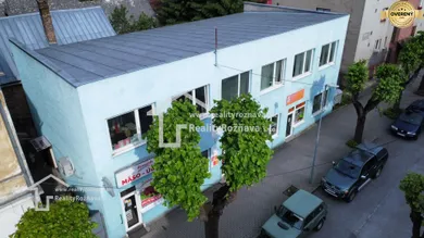 Lokale komercyjne na sprzedaż, Dobšiná · €179 000