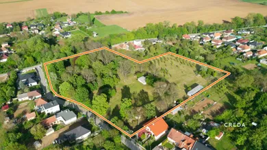Na predaj pozemok, 239 m², Bojná