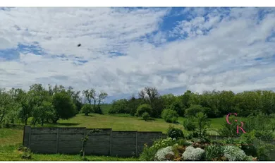 Na predaj dom, 200 m², Žemberovce