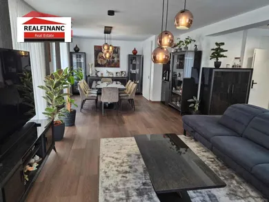 Na predaj 4-izbový byt, 157 m², Trnava, Hviezdoslavova