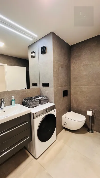 Na prenájom byt v Bratislava-Nové Mesto · €880 · Dokončené