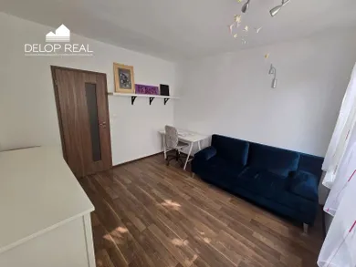 Na prenájom 4-izbový byt, 81 m², Bratislava-Dúbravka, Tranovského