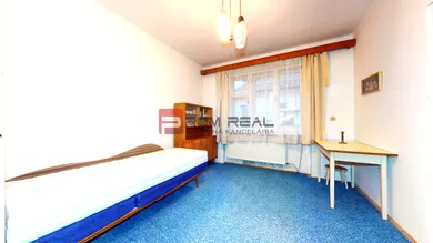 Na predaj 5-izbový dom, 145 m², Piešťany, Sadová