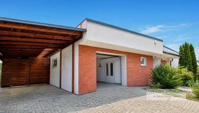 Na predaj 5-izbový dom, 160 m², Banská Bystrica