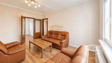 Na predaj 2-izbový byt, 51 m², Bratislava-Dúbravka, Saratovská