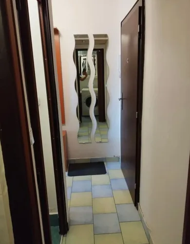 Na predaj 2-izbový byt, 45 m², Bratislava-Nové Mesto, Riazanská