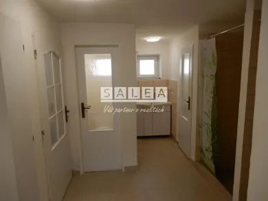Na predaj dom, 130 m², Zbrojníky, -
