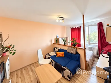Na predaj 1-izbový byt, 35 m², Bratislava-Podunajské Biskupice