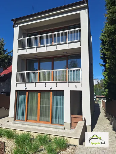 Byty na prenájom 3-izbový, Žilina · €950