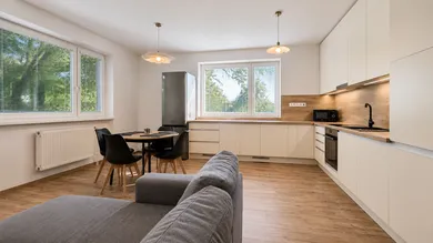 Na predaj 3-izbový byt, 100 m², Skalica, Pplk. Pľjušťa