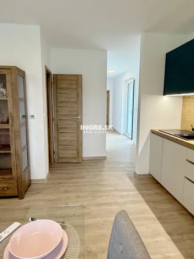 Na predaj 3-izbový rekreačný dom, 65 m², Vojka nad Dunajom