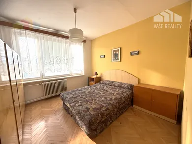 Na predaj 3-izbový byt, 83 m², Prievidza