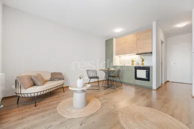 Na predaj 1-izbový byt, 34 m², Bratislava-Devínska Nová Ves